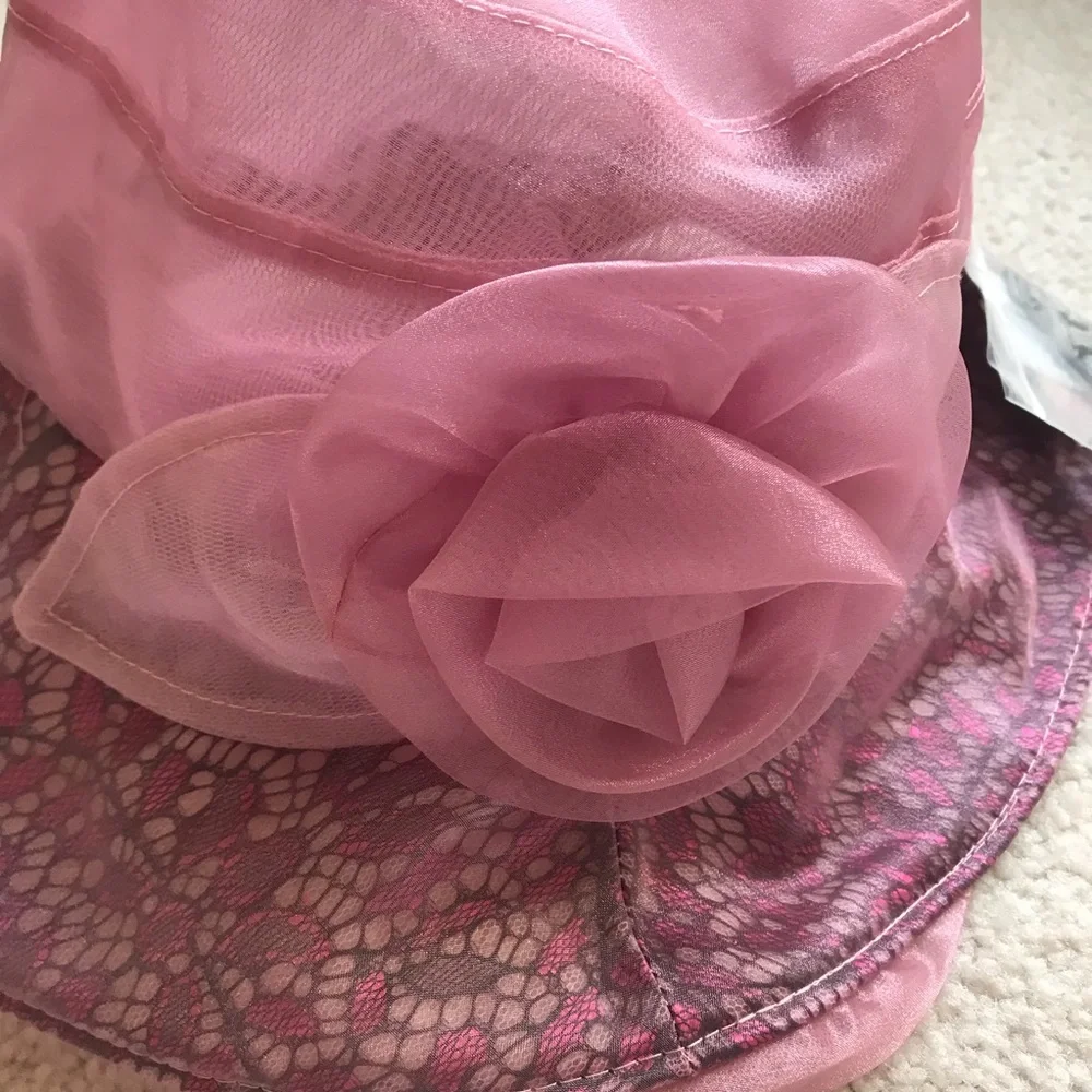 NWT Elegant Pink Organza & Wide Brim Foldable Hat with Floral Accent
